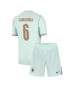 Billige Fotballdrakt Frankrike Eduardo Camavinga #6 Replika Bortedraktsett Barn VM 2026 Kortermet (med bukser)